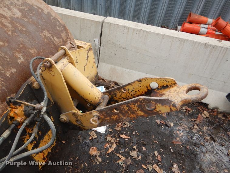 image for item DF3011 Shovel Supply 46 double drum roller