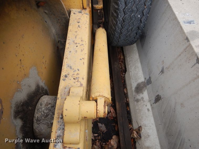 image for item DF3011 Shovel Supply 46 double drum roller