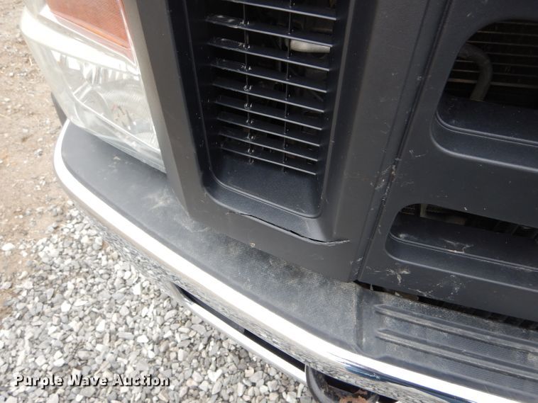 image for item DF3023 2008 Ford F450 Super Duty flatbed truck