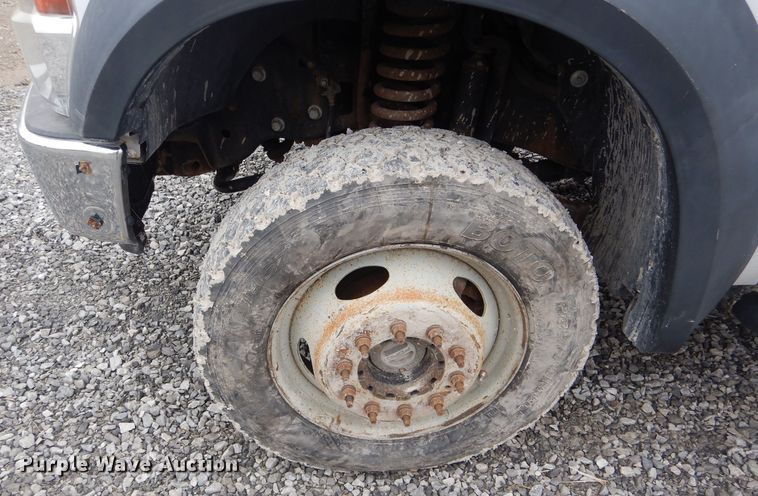 image for item DF3023 2008 Ford F450 Super Duty flatbed truck