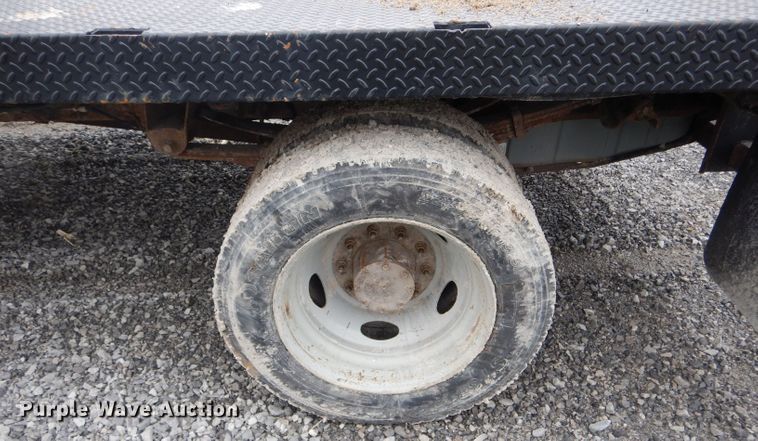 image for item DF3023 2008 Ford F450 Super Duty flatbed truck
