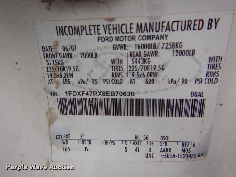 image for item DF3023 2008 Ford F450 Super Duty flatbed truck