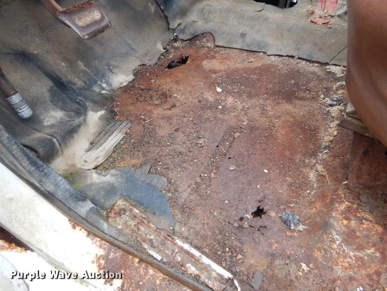 image for item DF3025 1975 Chevrolet C65 water truck