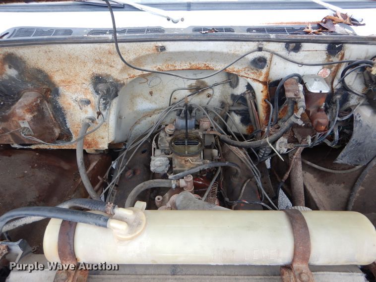 image for item DF3025 1975 Chevrolet C65 water truck