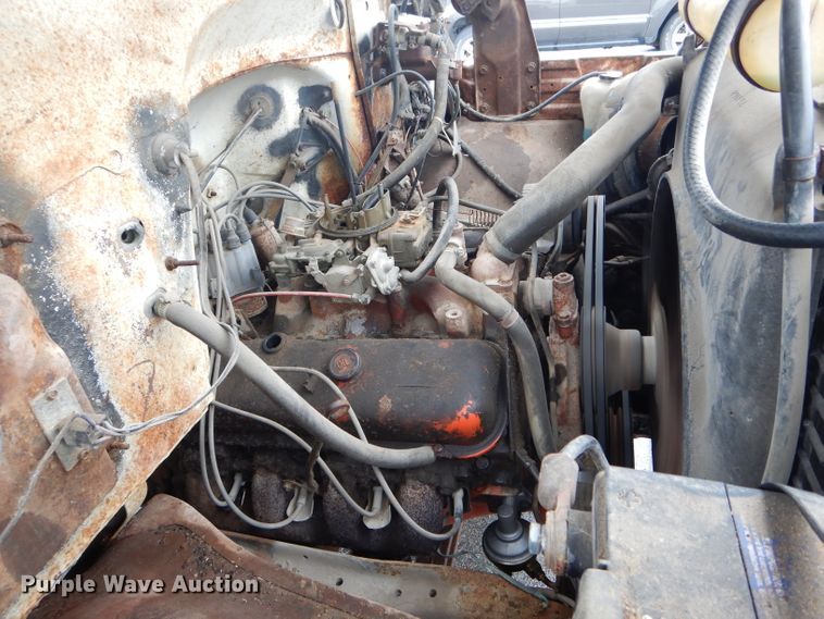 image for item DF3025 1975 Chevrolet C65 water truck