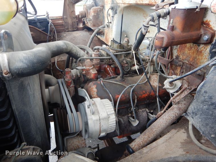 image for item DF3025 1975 Chevrolet C65 water truck