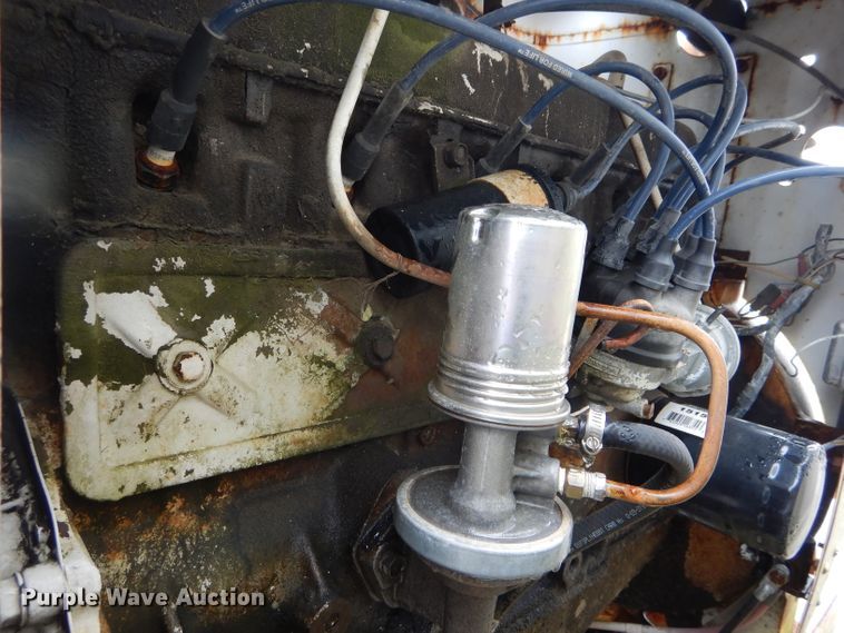 image for item DF3025 1975 Chevrolet C65 water truck