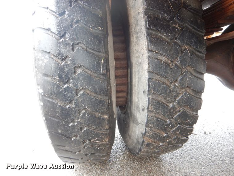 image for item DF3025 1975 Chevrolet C65 water truck