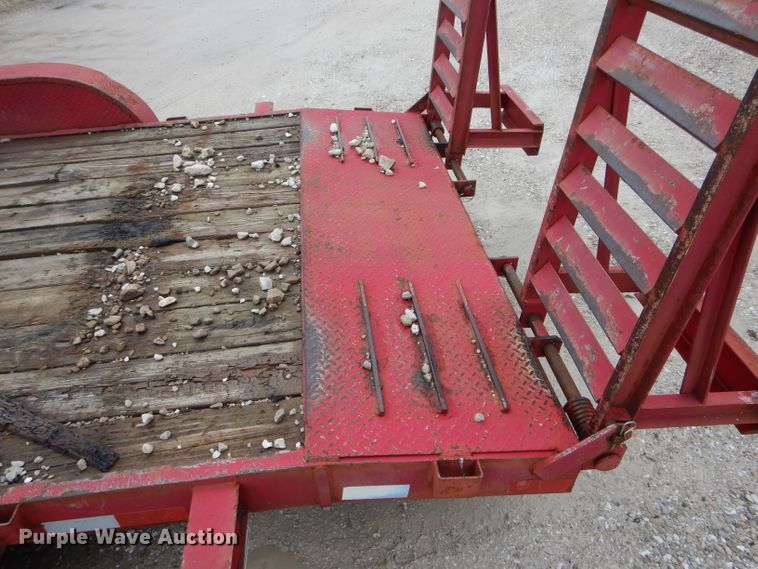 image for item DF3026 2003 Trailerman utility trailer