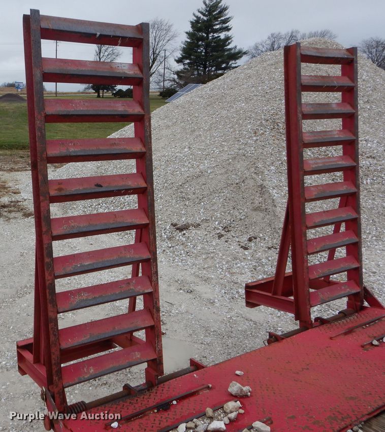 image for item DF3026 2003 Trailerman utility trailer