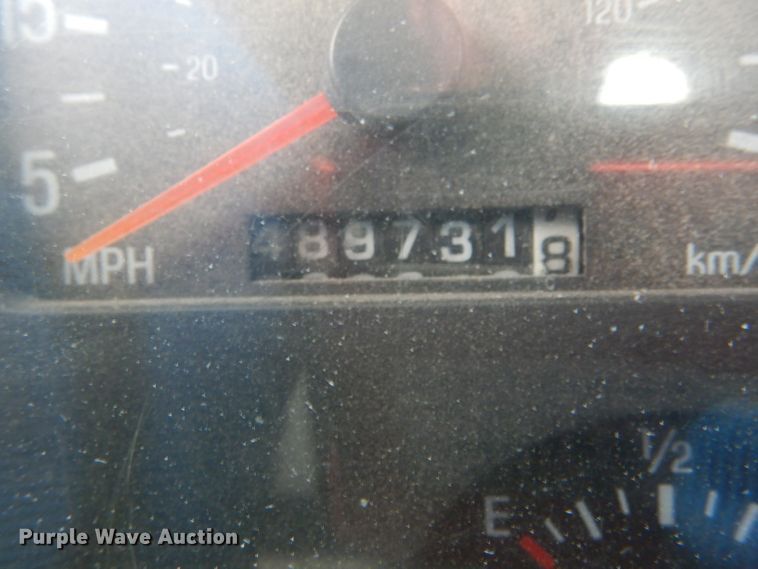 image for item DF3034 2002 Sterling AT9500 semi truck