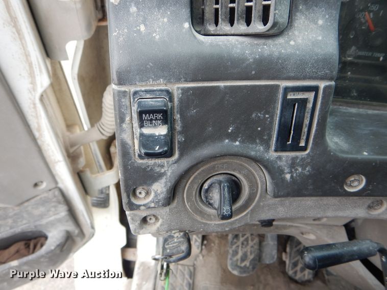 image for item DF3034 2002 Sterling AT9500 semi truck