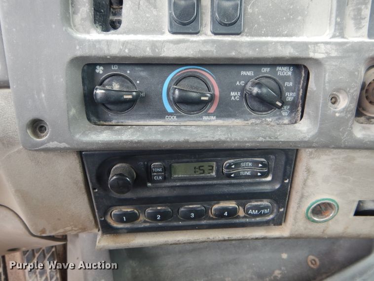 image for item DF3034 2002 Sterling AT9500 semi truck