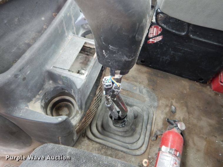 image for item DF3034 2002 Sterling AT9500 semi truck