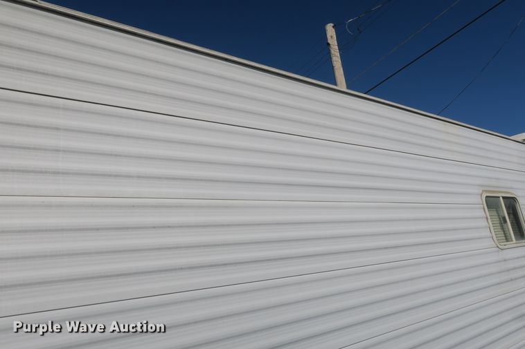 image for item DF5095 2005 Sunray Smokey camper