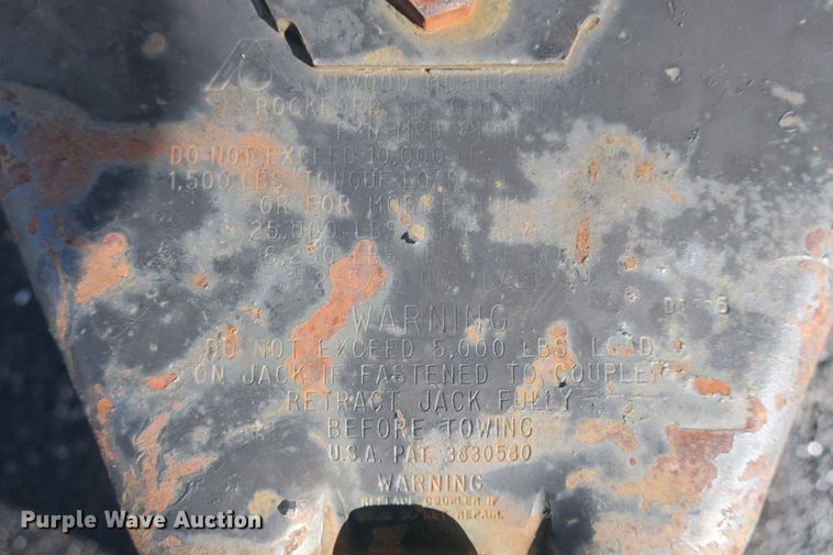 image for item DF5095 2005 Sunray Smokey camper