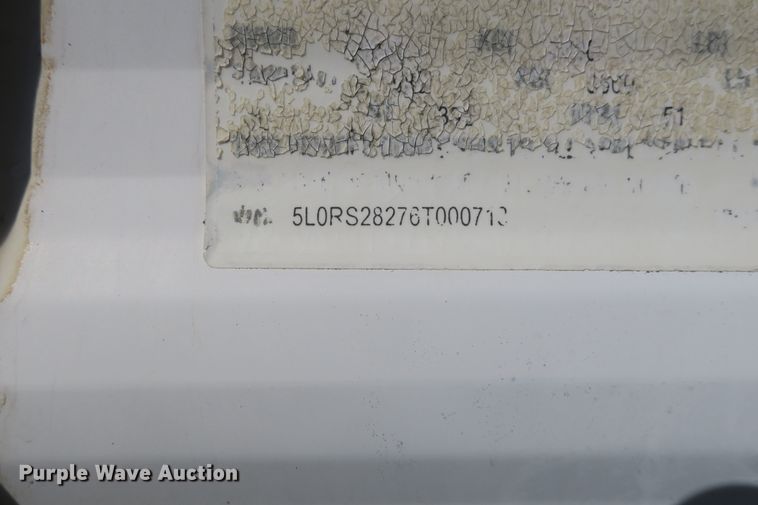 image for item DF5095 2005 Sunray Smokey camper