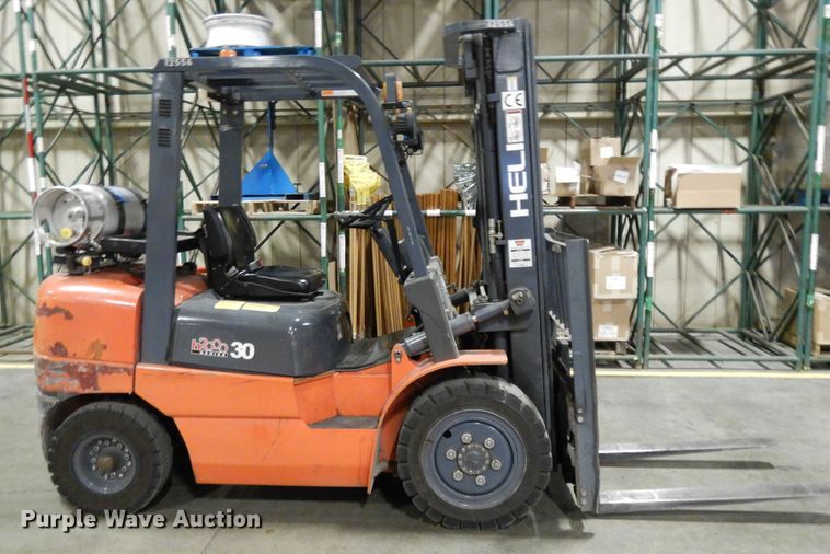image for item DF6004 Heli CPYD30-TY forklift