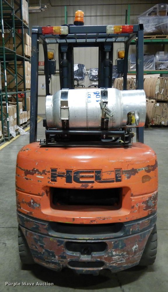 image for item DF6004 Heli CPYD30-TY forklift