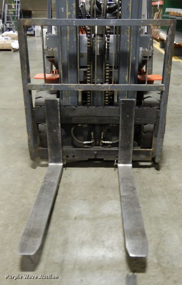 image for item DF6004 Heli CPYD30-TY forklift