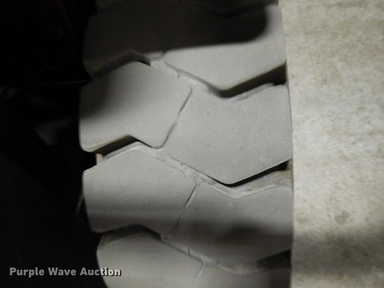 image for item DF6004 Heli CPYD30-TY forklift