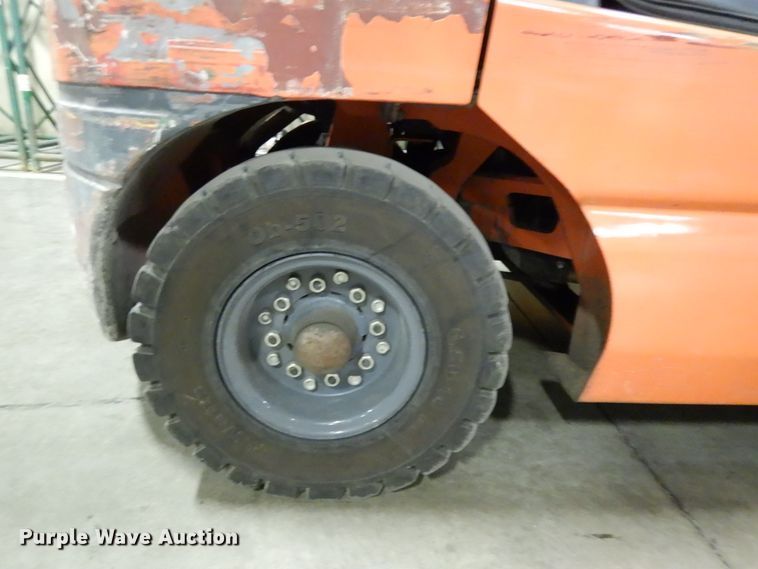 image for item DF6004 Heli CPYD30-TY forklift