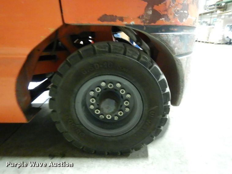 image for item DF6004 Heli CPYD30-TY forklift