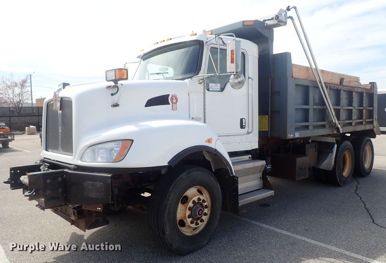 image for item DG3037 2010 Kenworth T400 dump truck