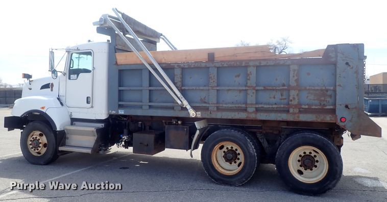 image for item DG3037 2010 Kenworth T400 dump truck