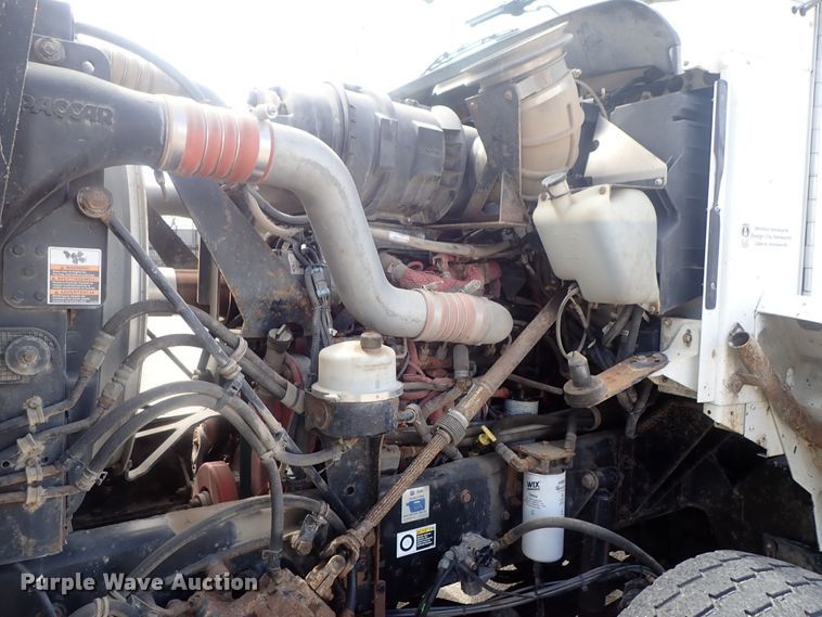 image for item DG3037 2010 Kenworth T400 dump truck