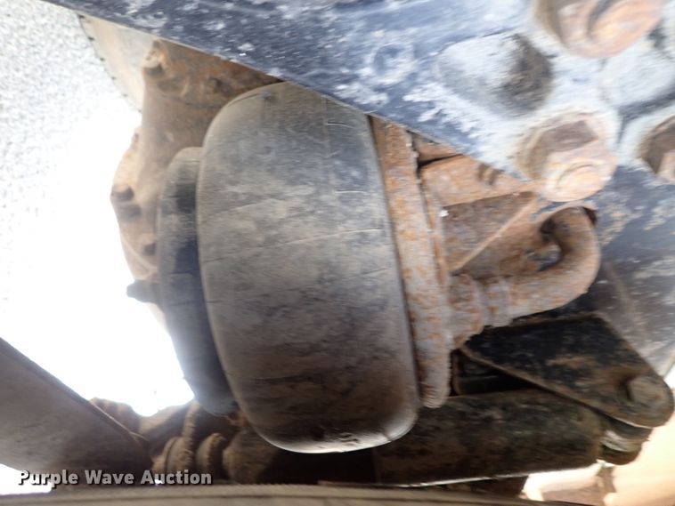 image for item DG3037 2010 Kenworth T400 dump truck