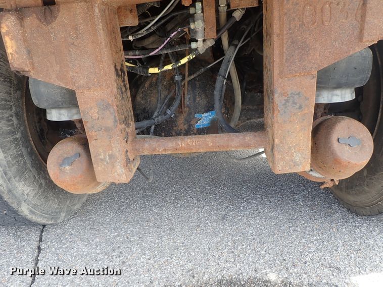 image for item DG3037 2010 Kenworth T400 dump truck