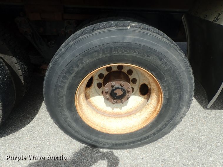 image for item DG3037 2010 Kenworth T400 dump truck