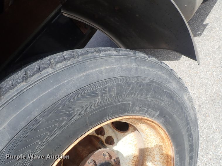 image for item DG3037 2010 Kenworth T400 dump truck