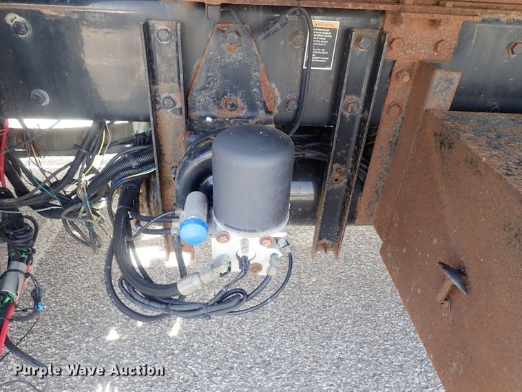 image for item DG3037 2010 Kenworth T400 dump truck