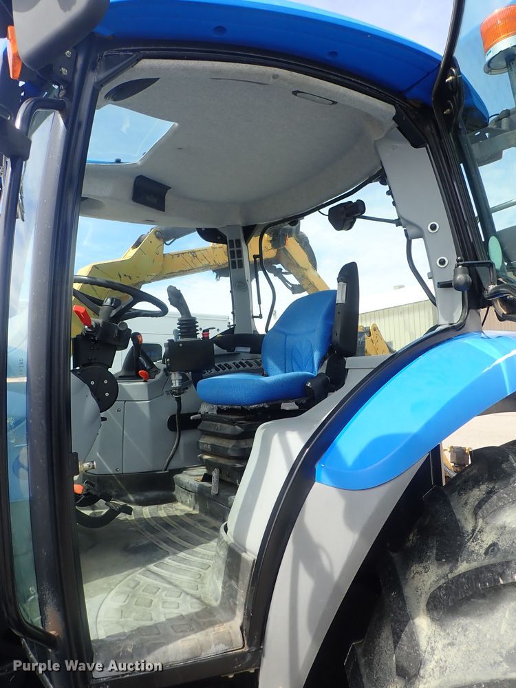 image for item DG3040 New Holland T6030 MFWD tractor