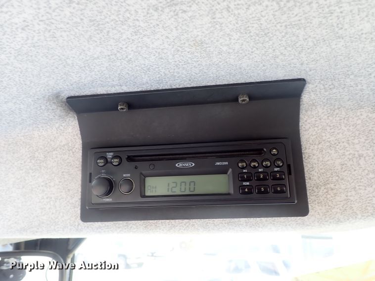 image for item DG3040 New Holland T6030 MFWD tractor