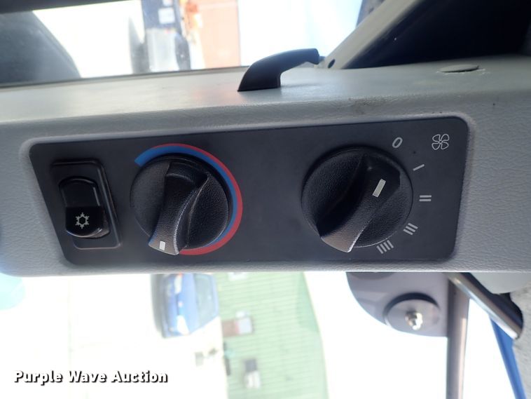 image for item DG3040 New Holland T6030 MFWD tractor