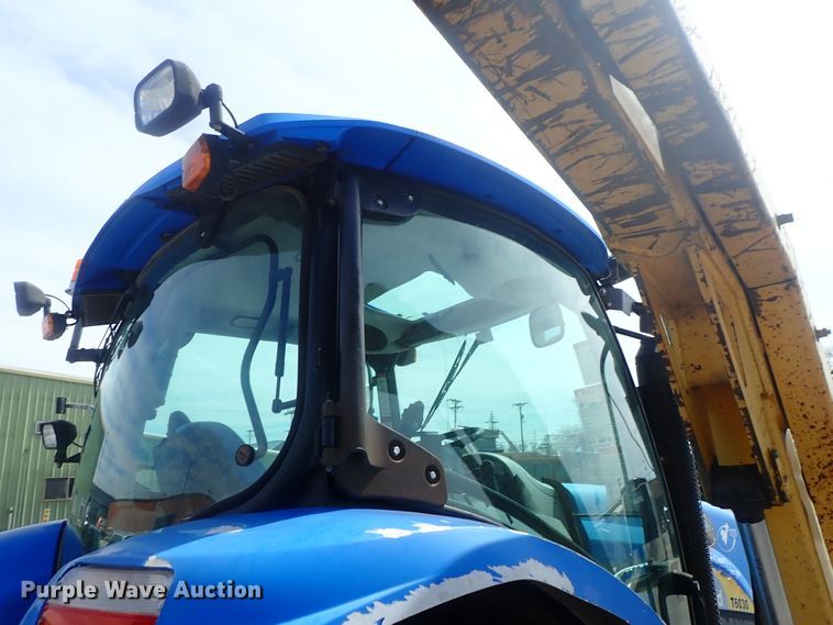 image for item DG3040 New Holland T6030 MFWD tractor