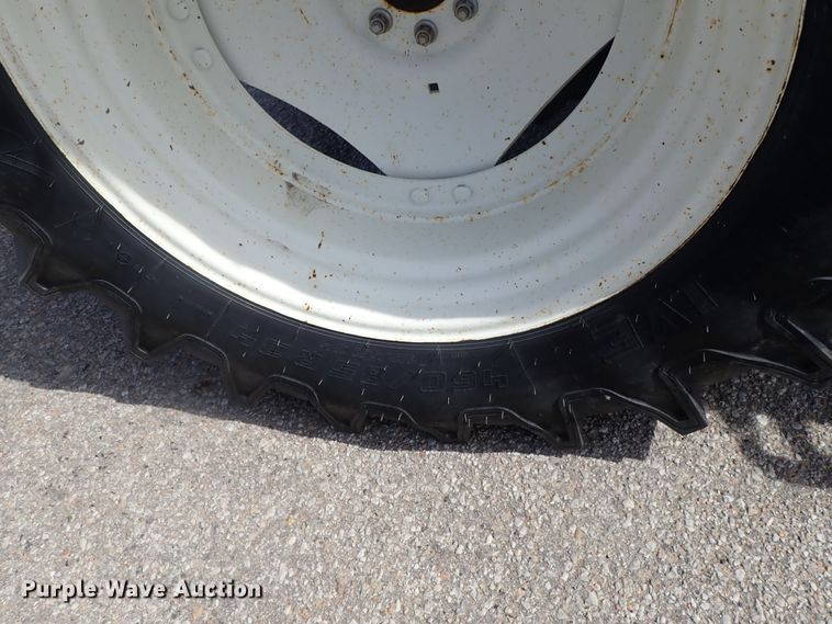 image for item DG3040 New Holland T6030 MFWD tractor