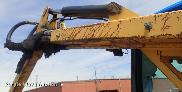 image for item DG3040 New Holland T6030 MFWD tractor