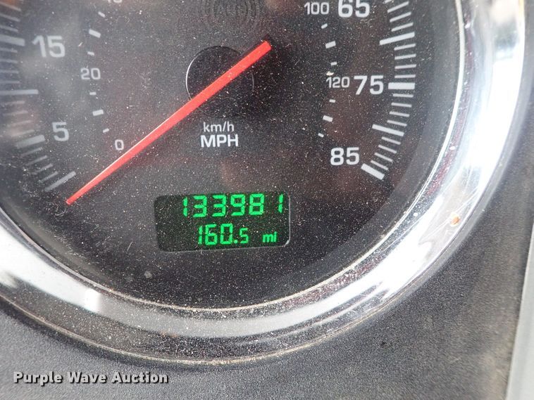 image for item DG3042 2010 Kenworth T400 dump truck