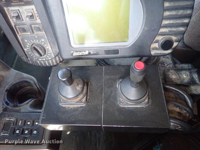 image for item DG3042 2010 Kenworth T400 dump truck