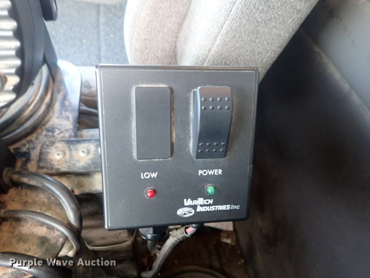 image for item DG3042 2010 Kenworth T400 dump truck