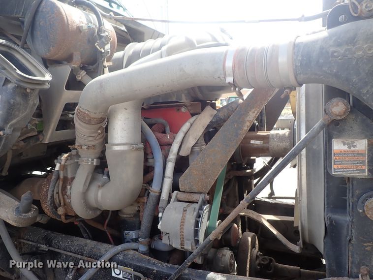 image for item DG3042 2010 Kenworth T400 dump truck