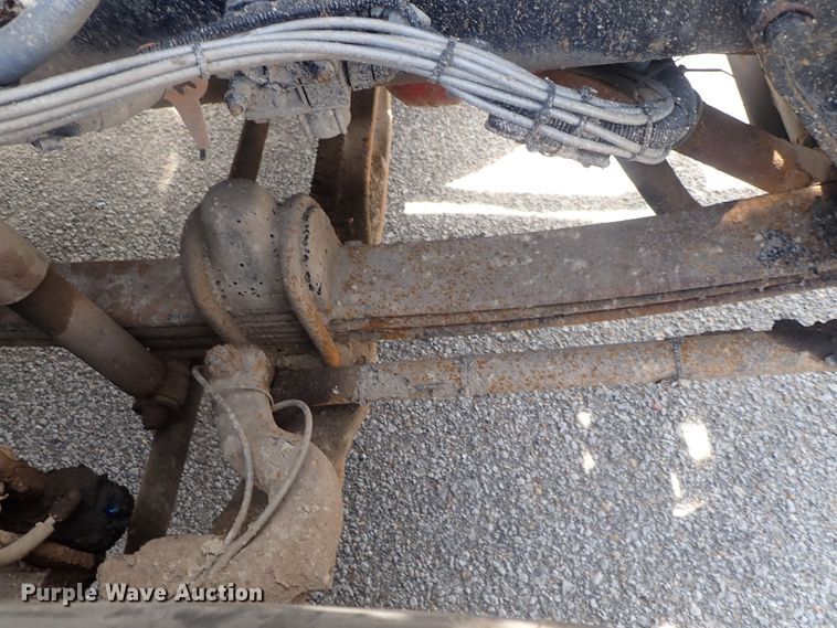 image for item DG3042 2010 Kenworth T400 dump truck