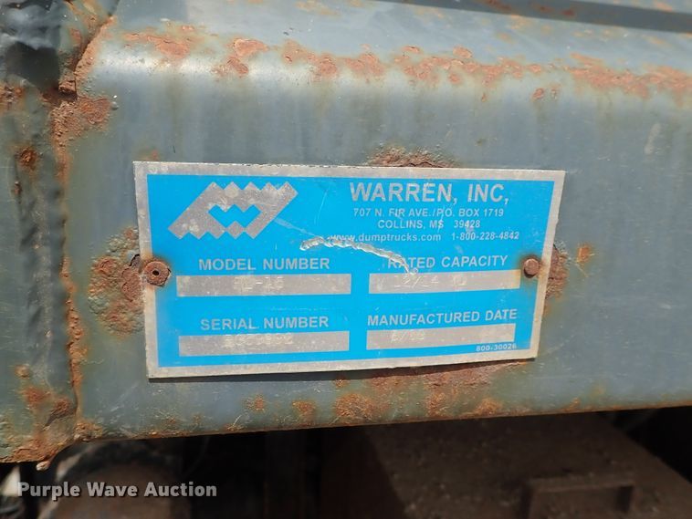 image for item DG3042 2010 Kenworth T400 dump truck