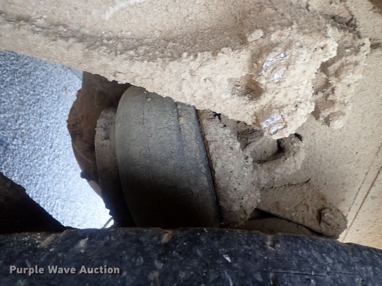 image for item DG3042 2010 Kenworth T400 dump truck