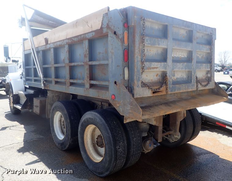 image for item DG3043 2010 Kenworth T400 dump truck