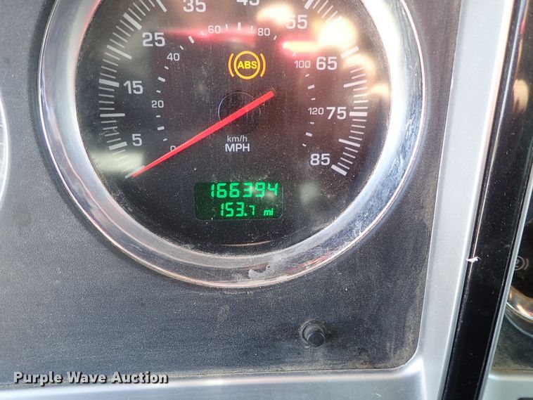 image for item DG3043 2010 Kenworth T400 dump truck